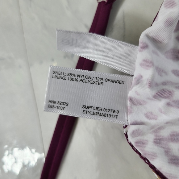 Ambrielle Snakeskin Maroon Gold Macrame Tankini - Picture 8 of 8